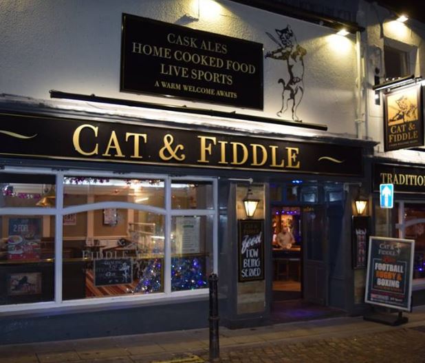 Cat & Fiddle