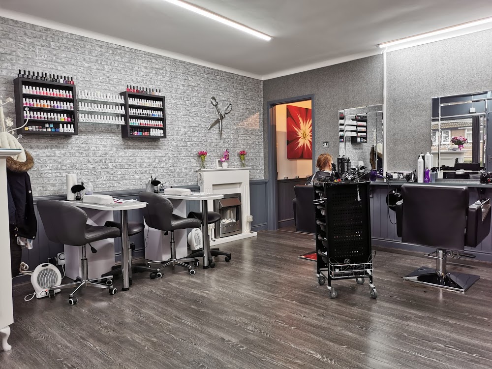 Dawn Lesleys Salon