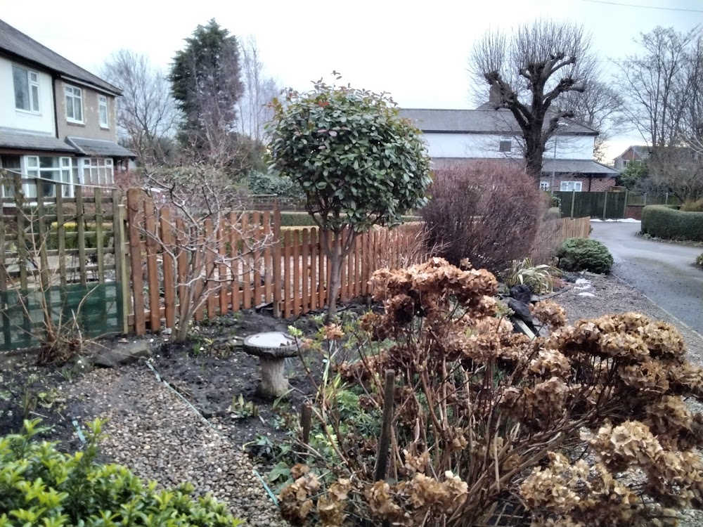 Landshapes Gardens and Landscaping Ltd