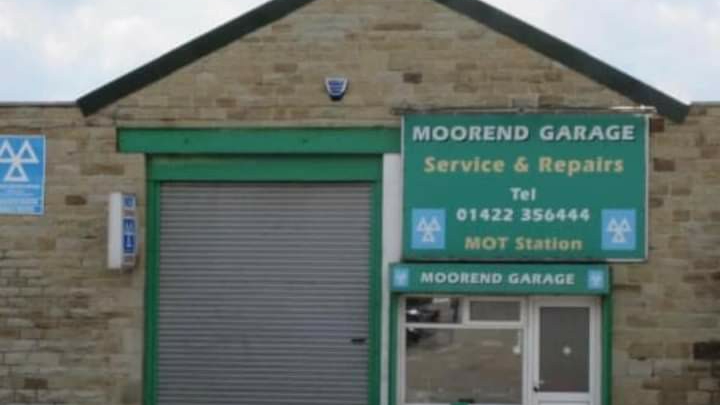 Moor End Garage