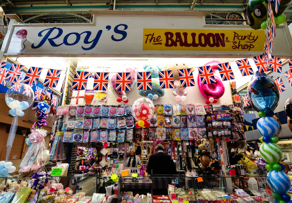 Roy’s Balloon & Party Shop